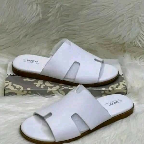 Sandales confortables en gomme