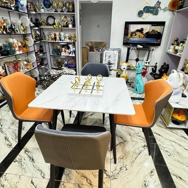 Table à manger moderne 5 pièces