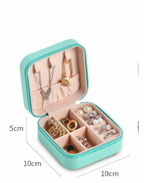 Mini boîte de rangement portable pour les voyages