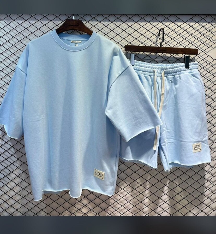 Ensemble T-shirt et Short Confortable