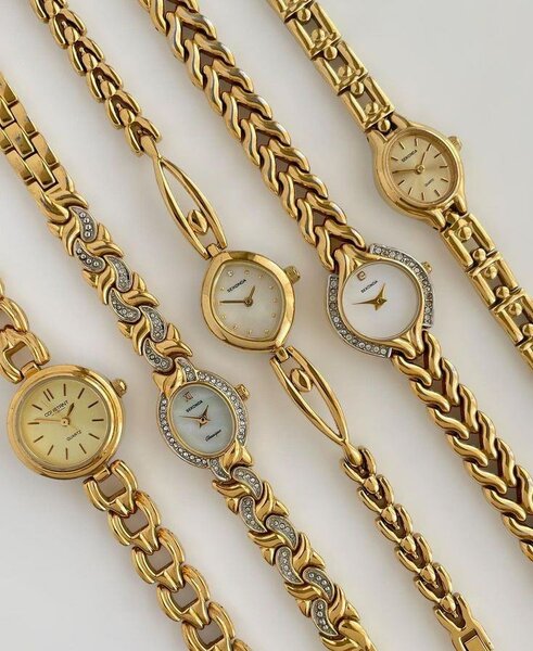 Montres Dorées Élégantes Femme