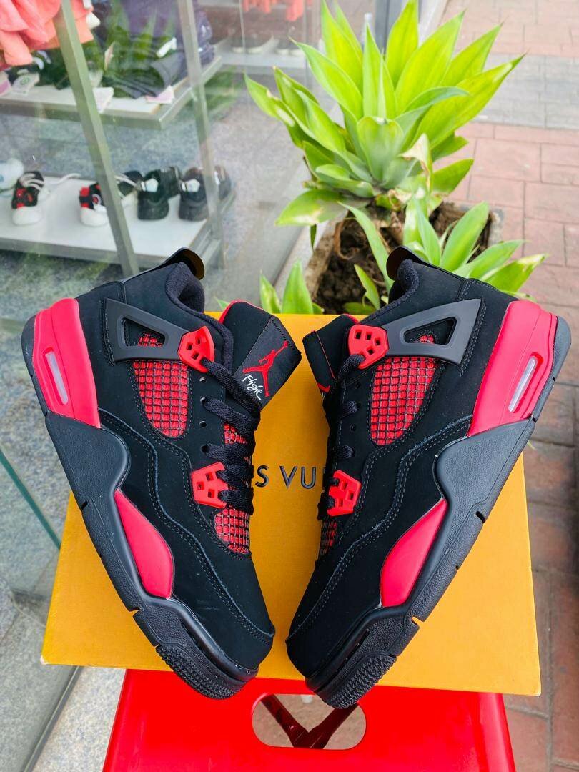 Jordan 4's