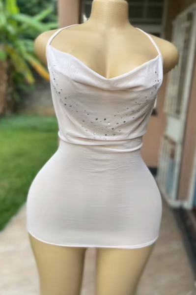 Elegant women's dress size M 