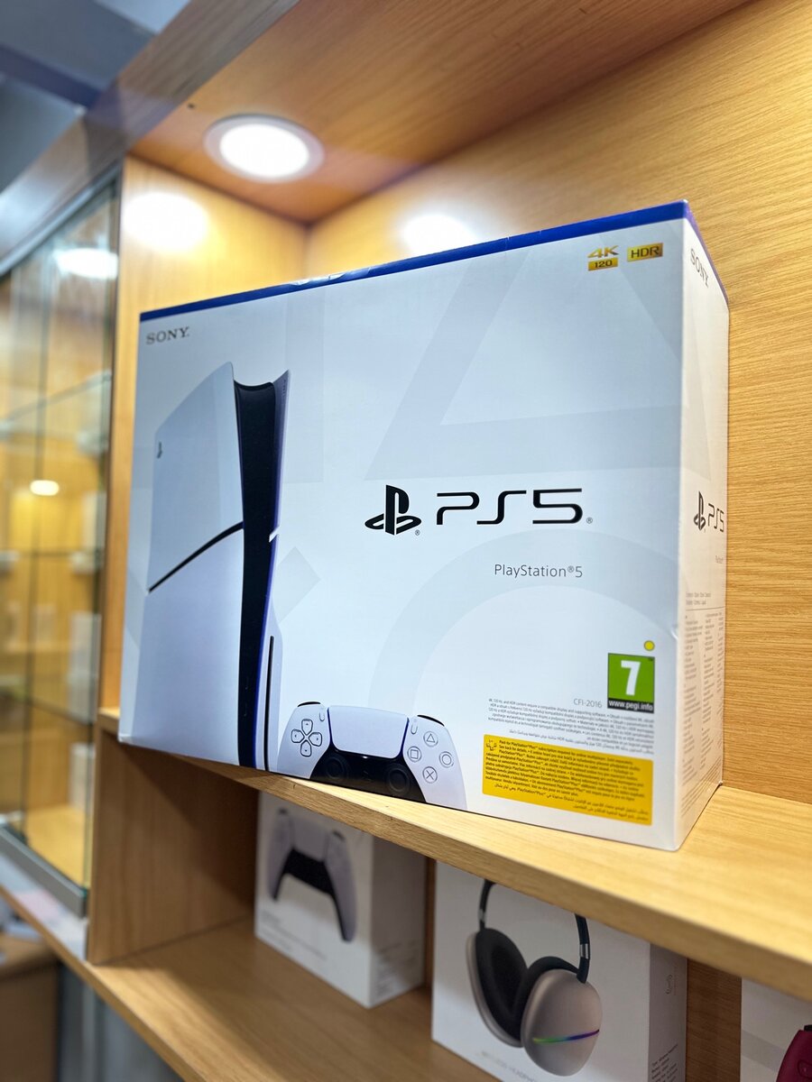 BRAND NEW PLAY STATION 5 Slim 1TB