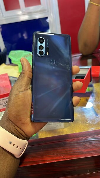 MOTO EDGE+ 256GB/12GB RAM IN BOX