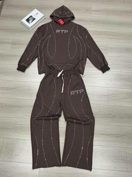 Ensemble décontracté à capuche