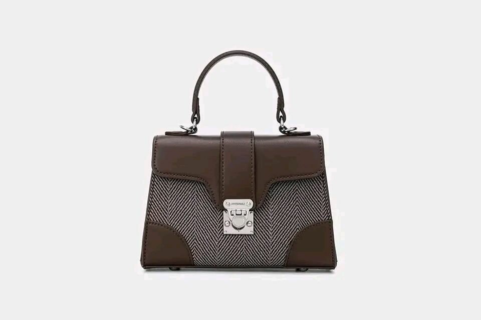 Sac à main élégant en cuir