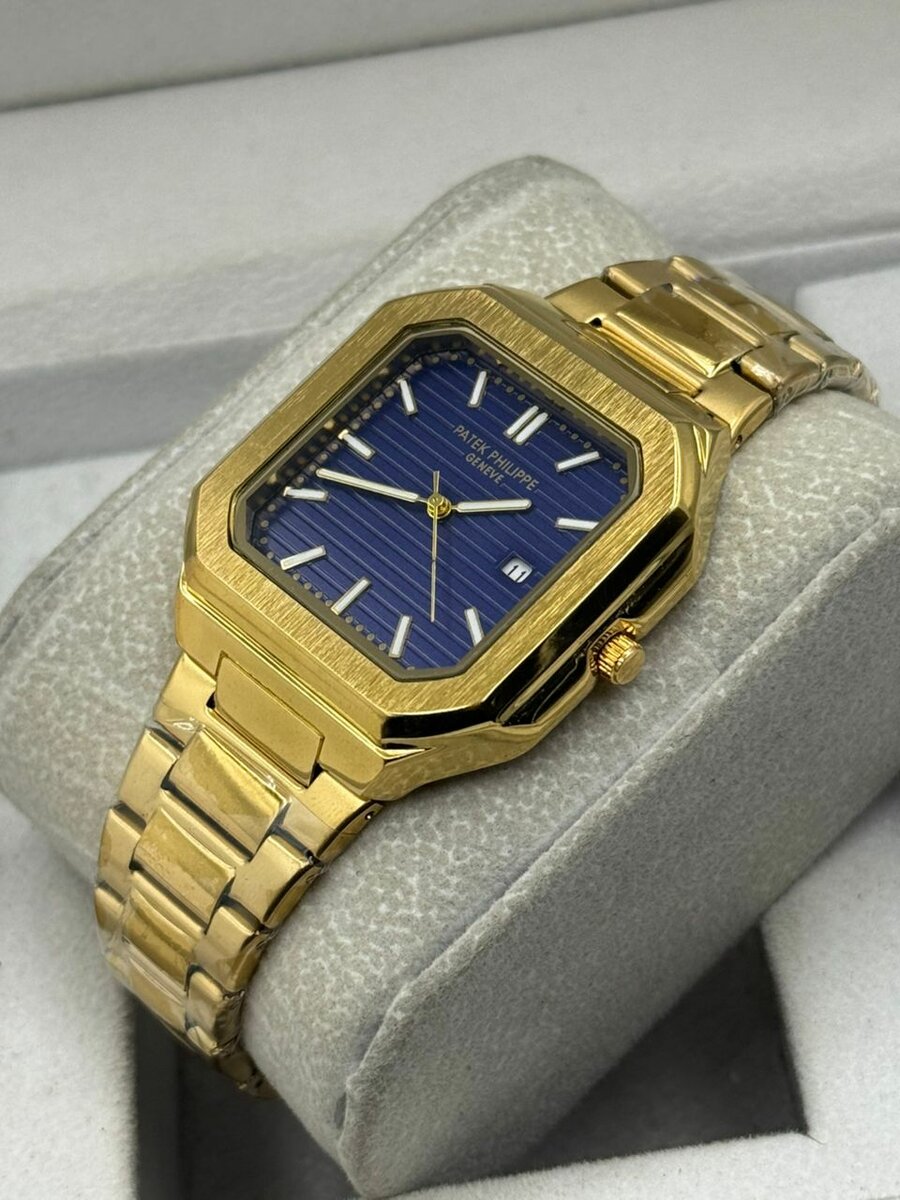 Montre élégante en acier inoxydable