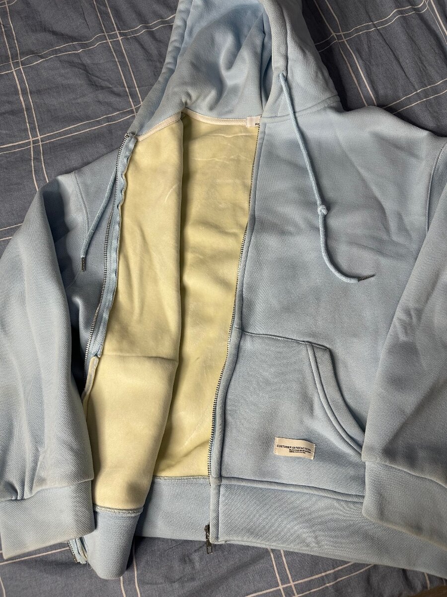 Свитер,размер S/M