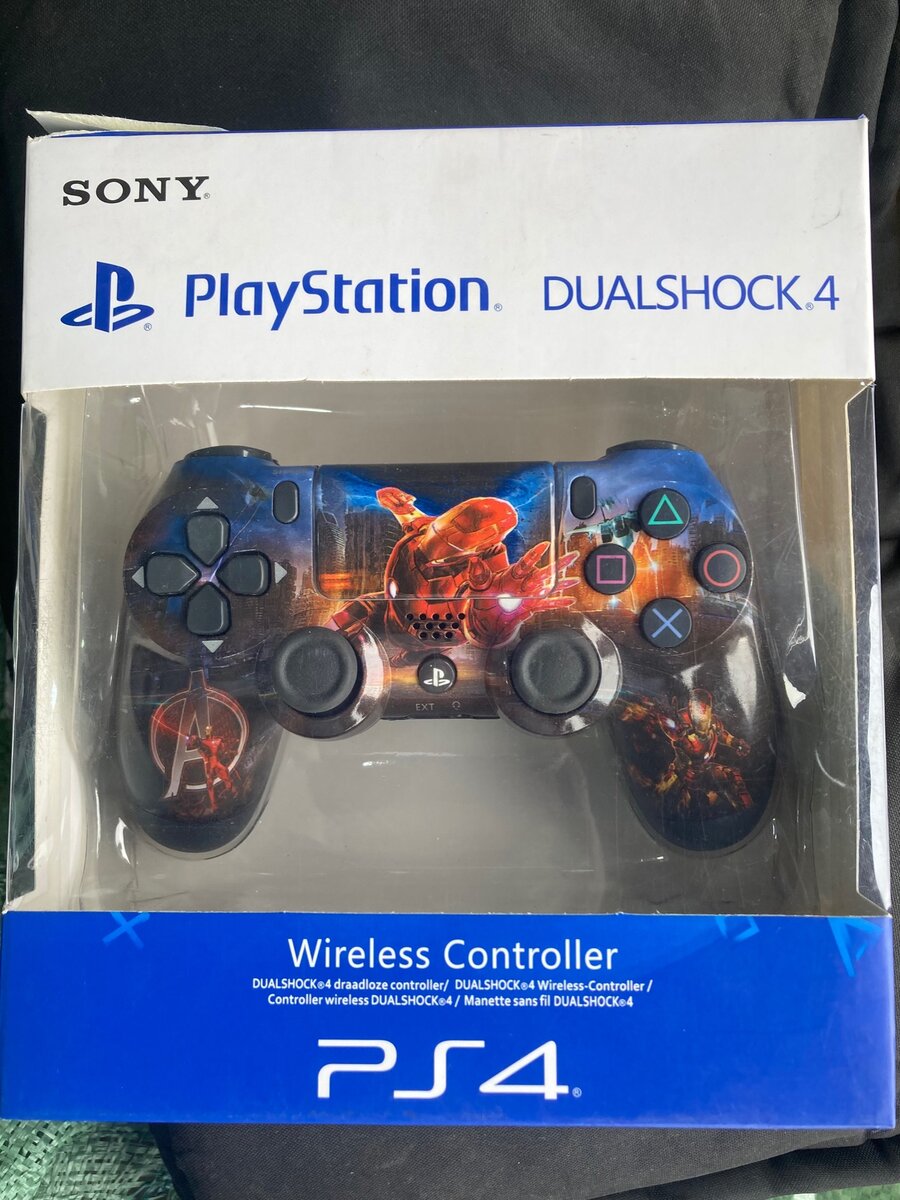 PS4 Controllers