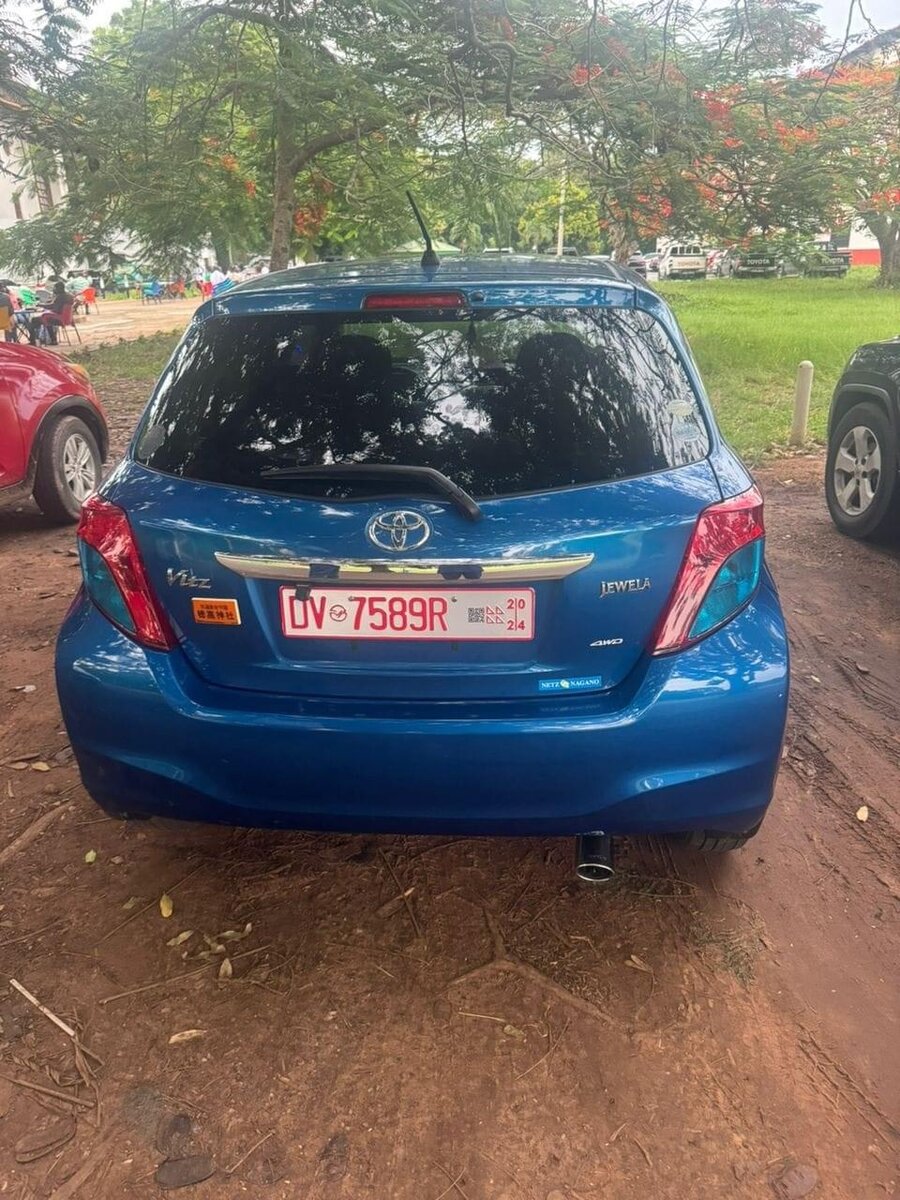 2010/2012/2014 Toyota Vitz for sale