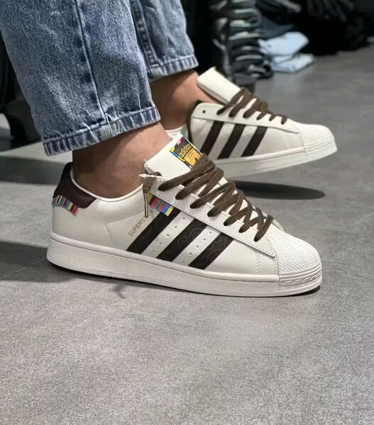 Adidas superstar