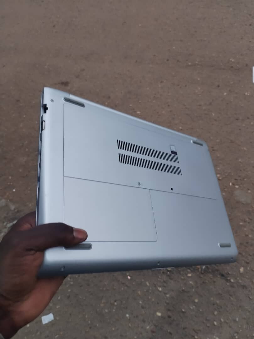 Ordinateur Portable HP 15.6"