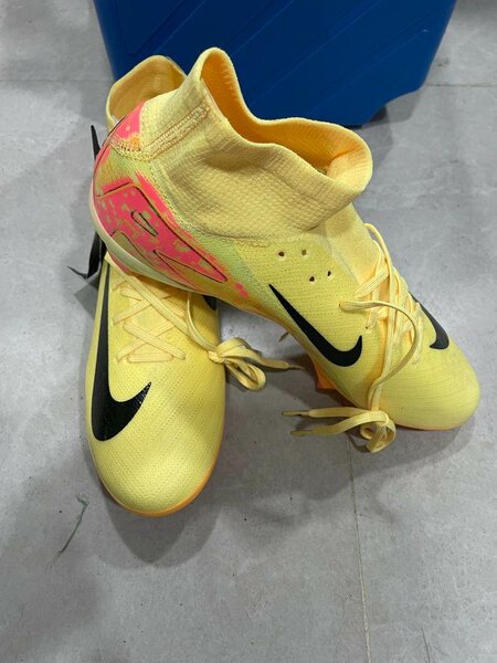 Paire de marque  air zoom Nike