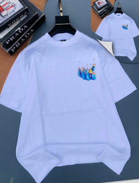 T-shirts graphiques tendance