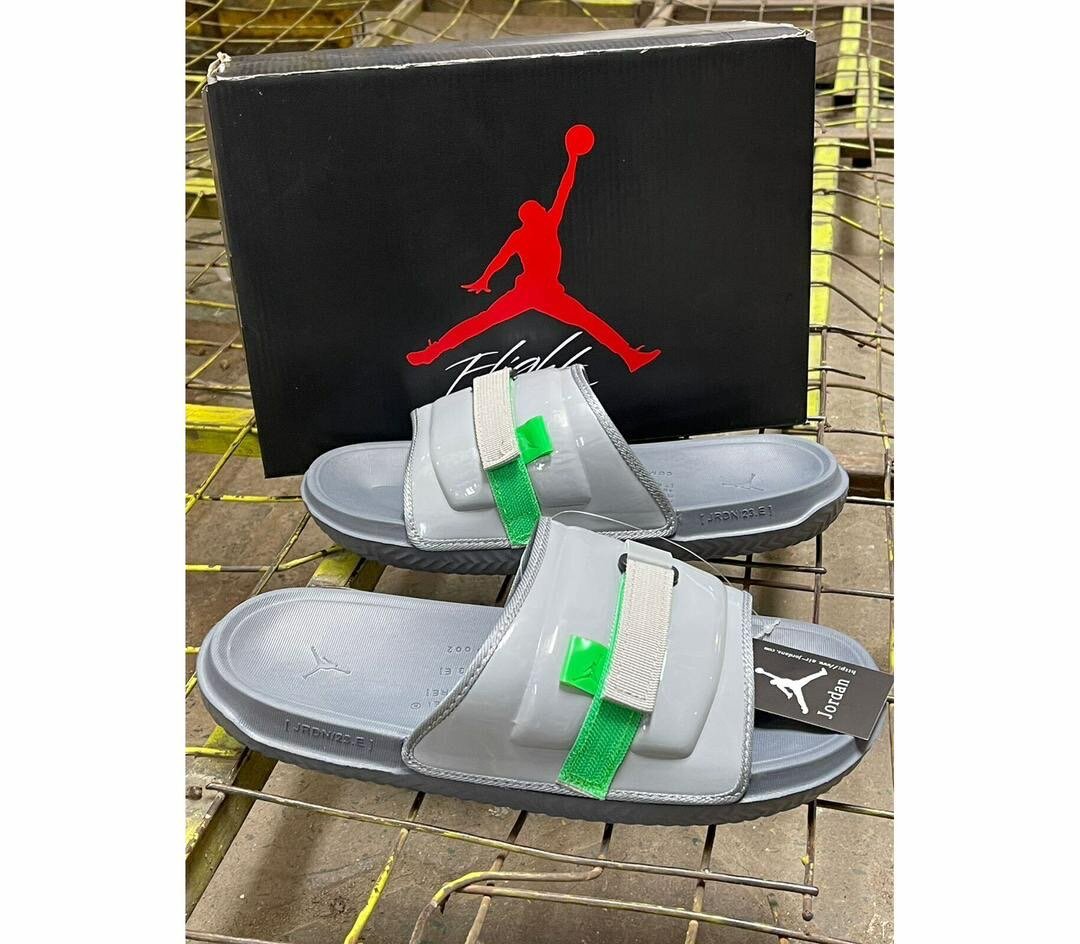 Jordan super play slides