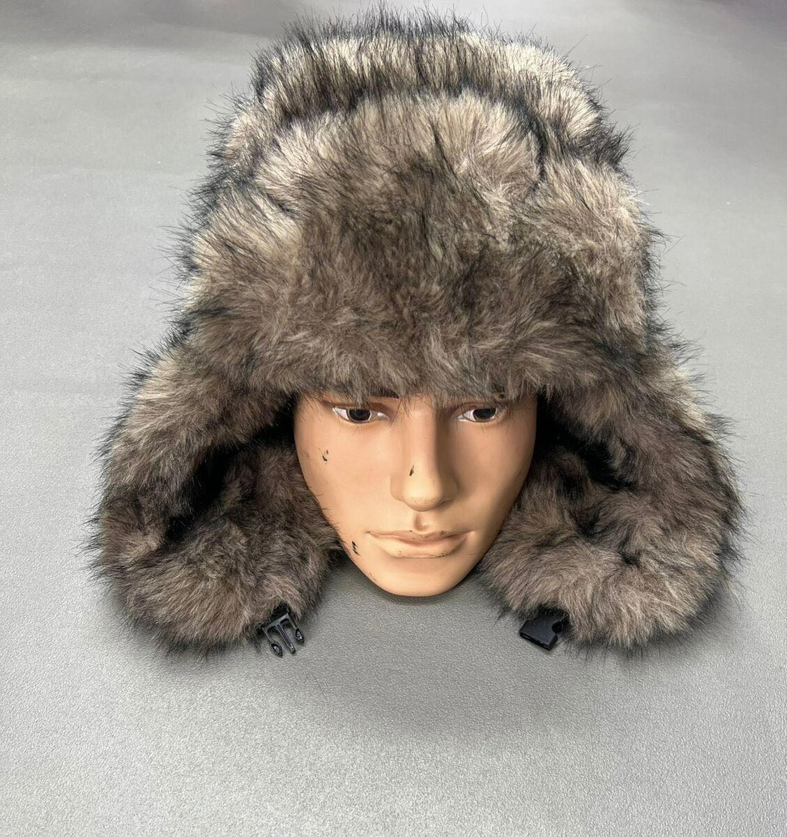 Chapka Russe en Fausse Fourrure