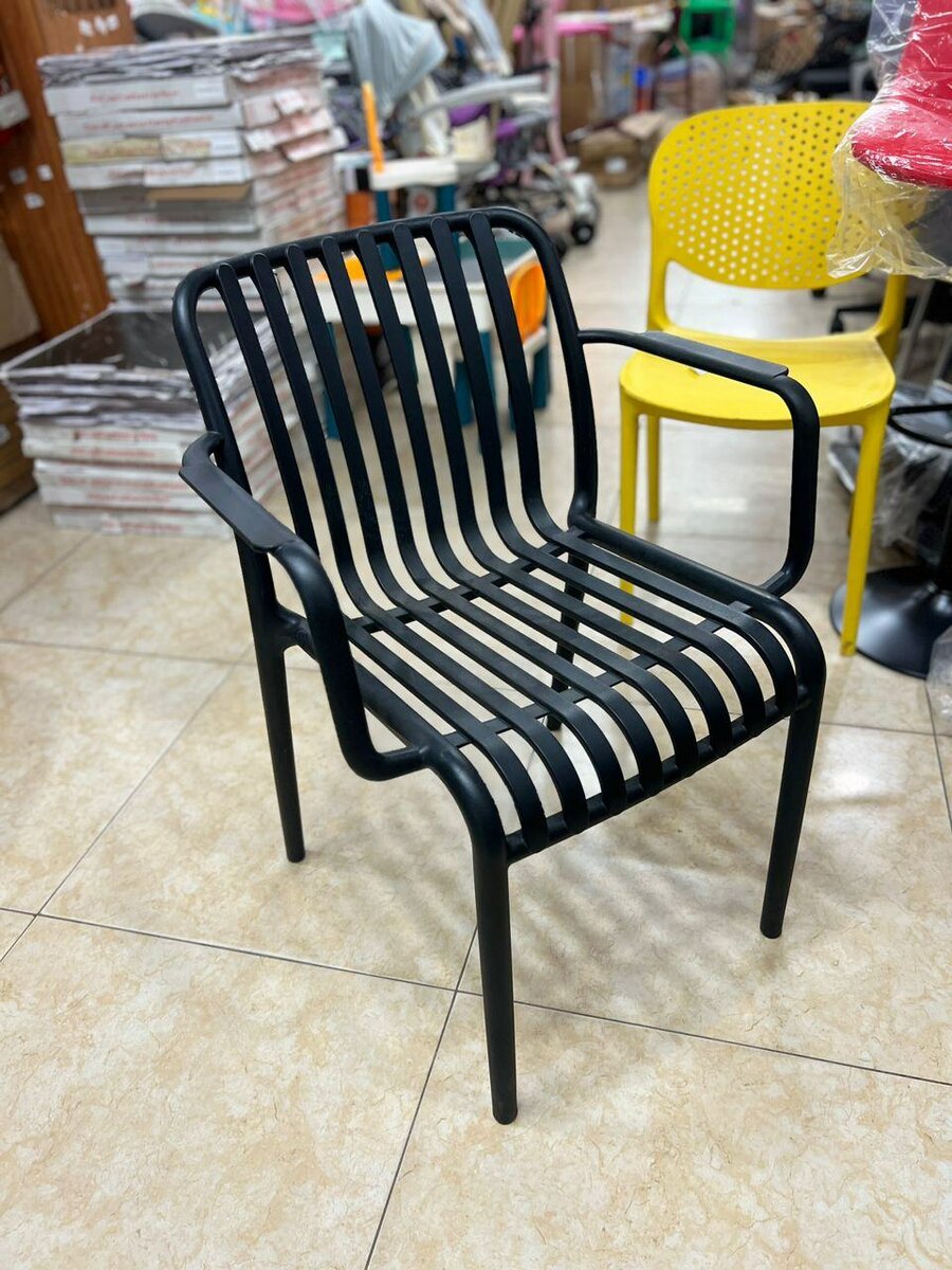 Chaises de jardin en plastique