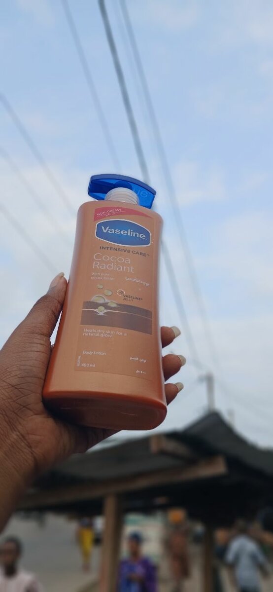 Vaseline Cocoa Radiant Lotion