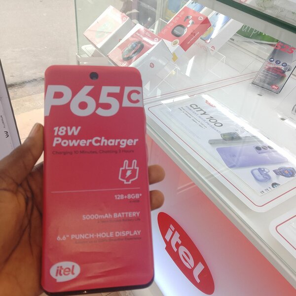 Smartphone Itel P65C 128GB