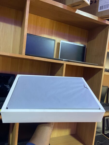 MACBOOK PRO,M3 ,2023