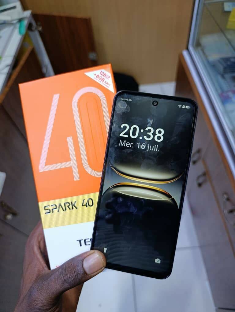 Tecno Spark 40 Smartphone