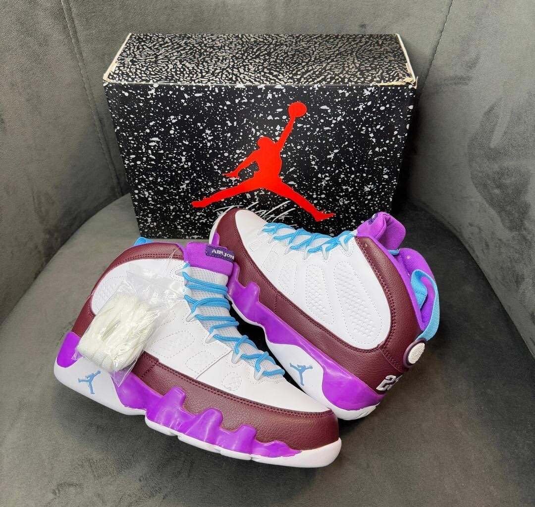AIR JORDAN 9