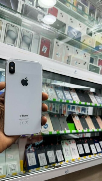 iPhone X 64G SANS ID