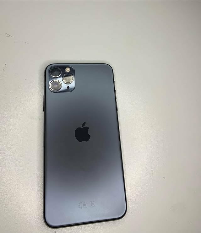 BRAND NEW IPHONE 🍏 pro 