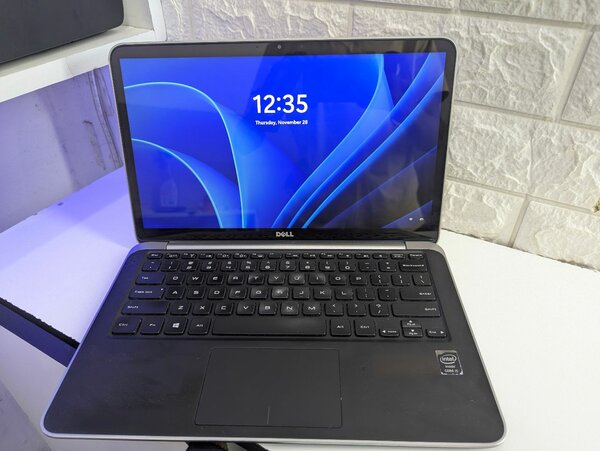 Dell XPS 13