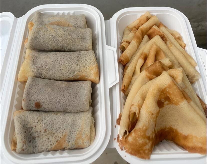 Crêpes nature , chocolat