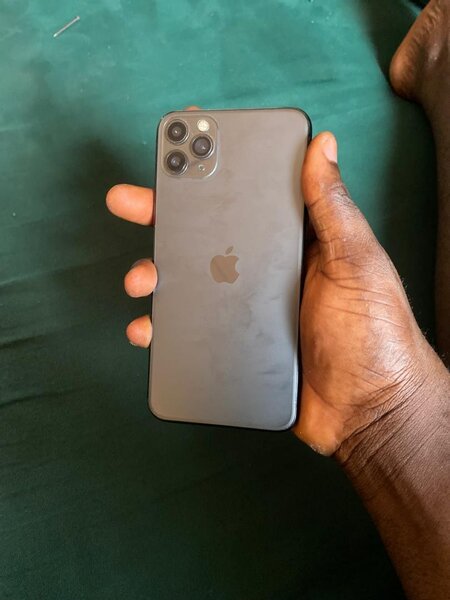 iPhone 11 Pro Max