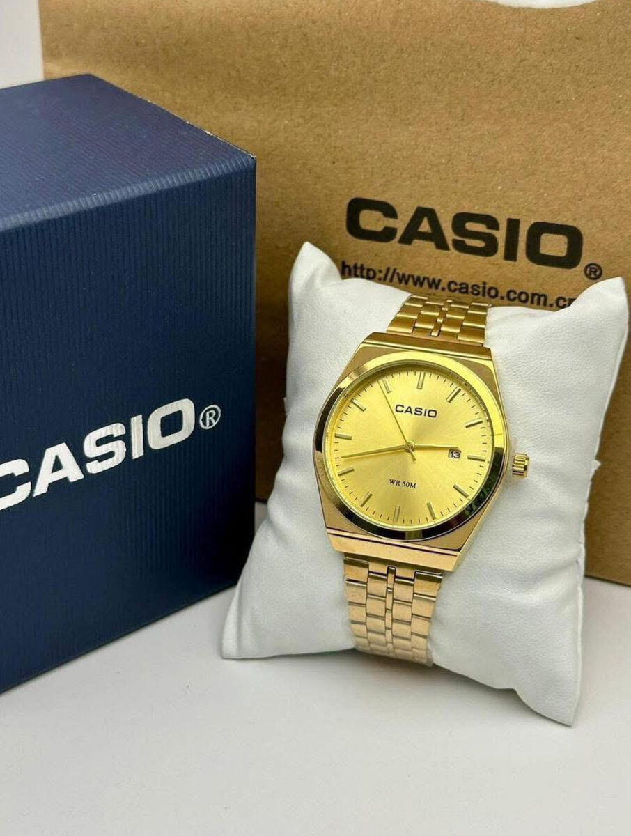 Montre Casio acier colorée