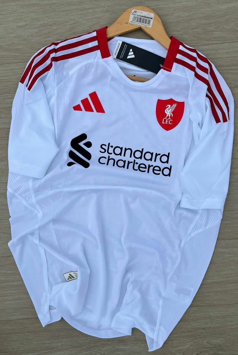 Maillots de football Adidas