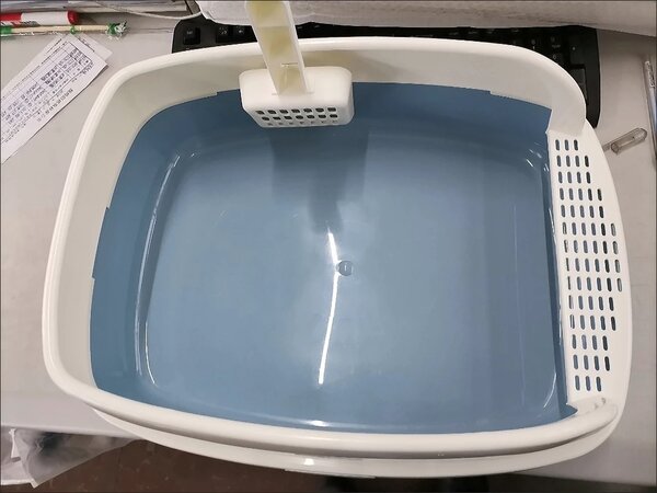 Лоток для кошек большой качественный