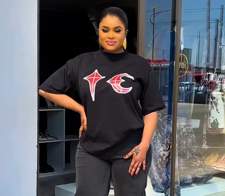 Women's Black Printed T-shirt