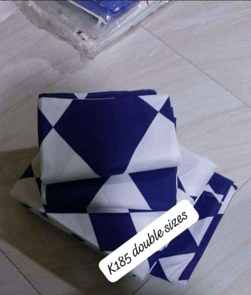 Bed linen set (2 sheets and 2 pillowcases)