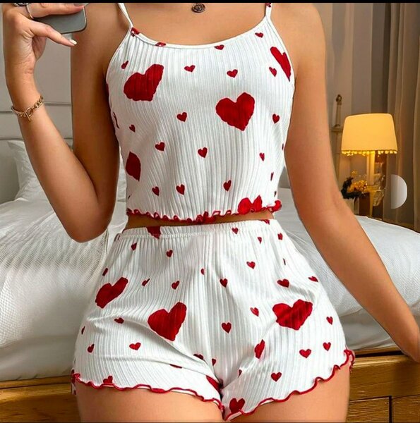 Pyjama à cœurs pour femme