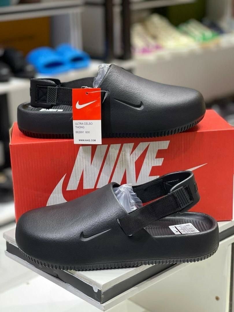 Nike slides