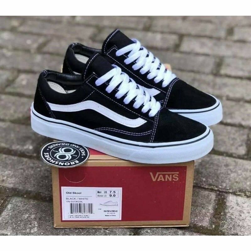 Classic High Quality Old Skool Vans Black & White