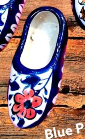 Blue Pottery Wall Hanging Shoes 