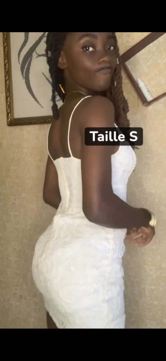 Robe blanche élégante