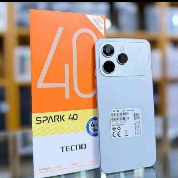 Smartphone Tecno Spark 40