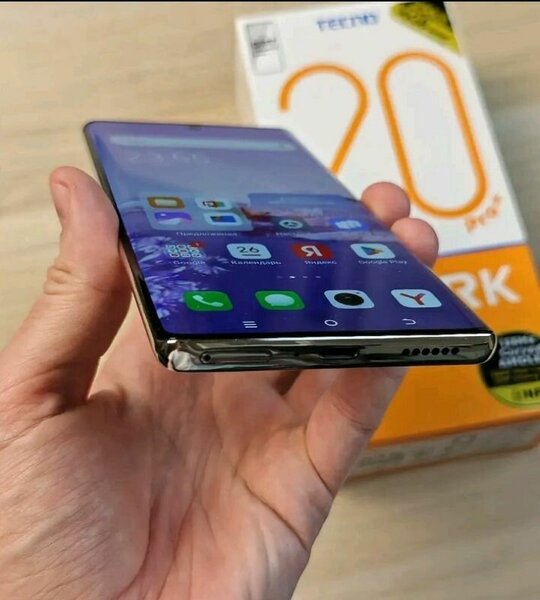 Tecno Spark 20 Pro+ 256Go