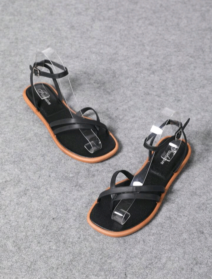 Sandales noires élégantes femmes