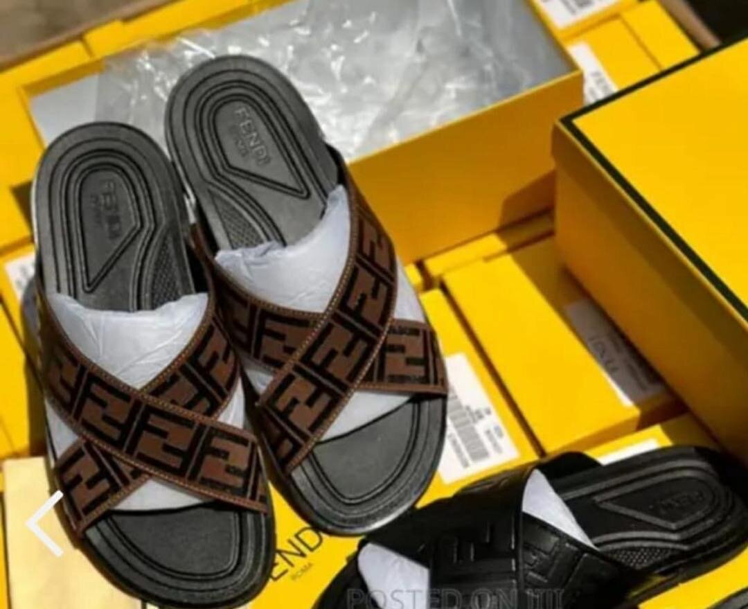 Fendi Roma slippers