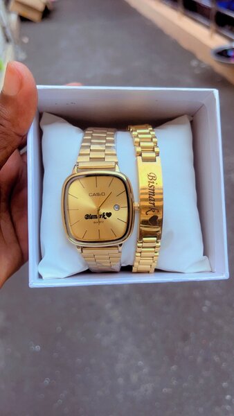 Customized souvenirs