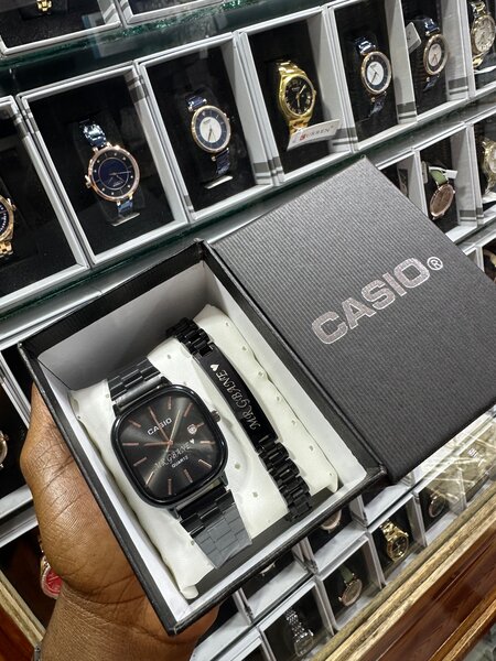 Montre Casio élégante noire