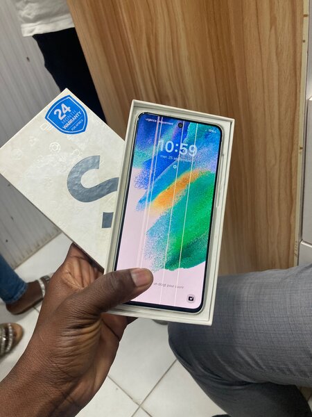 samsung S20 FE