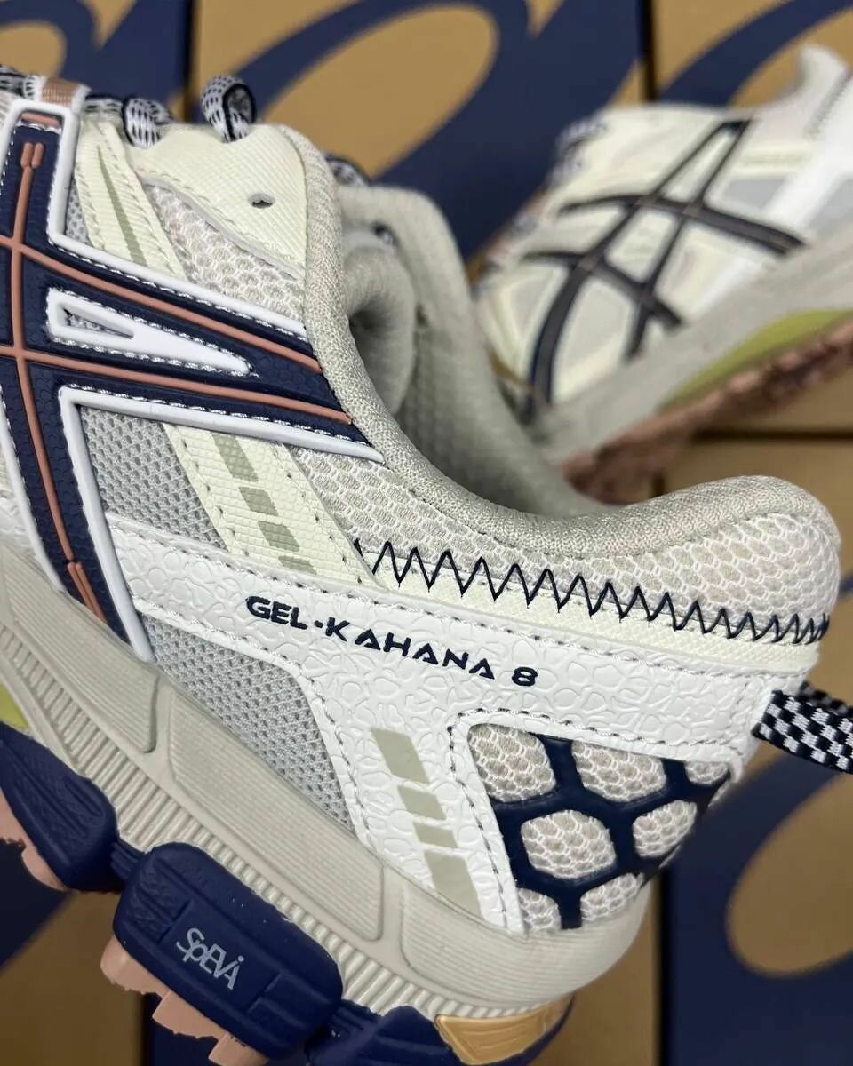 ASICS GEL KAHANA 8
